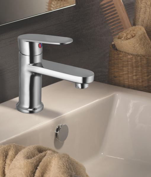 ULTRA F SINGLE LEVER BASIN MIXER F/F WITH HOSE-1